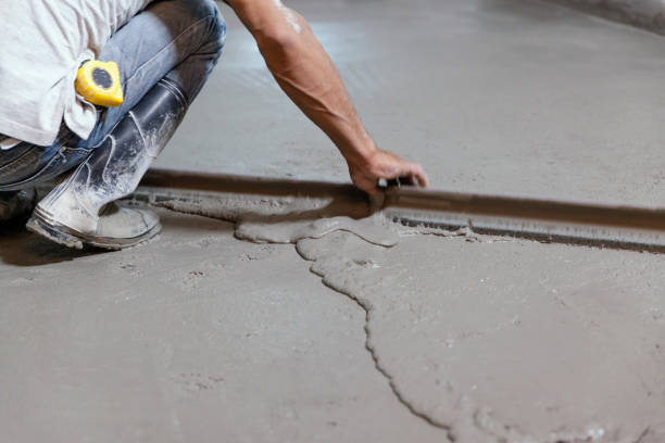 Best Concrete Driveway Installation in Greilickville, MI