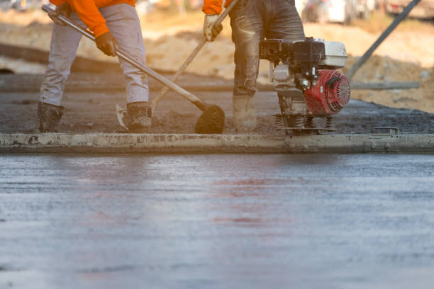 Best Concrete Driveway Installation in Greilickville, MI
